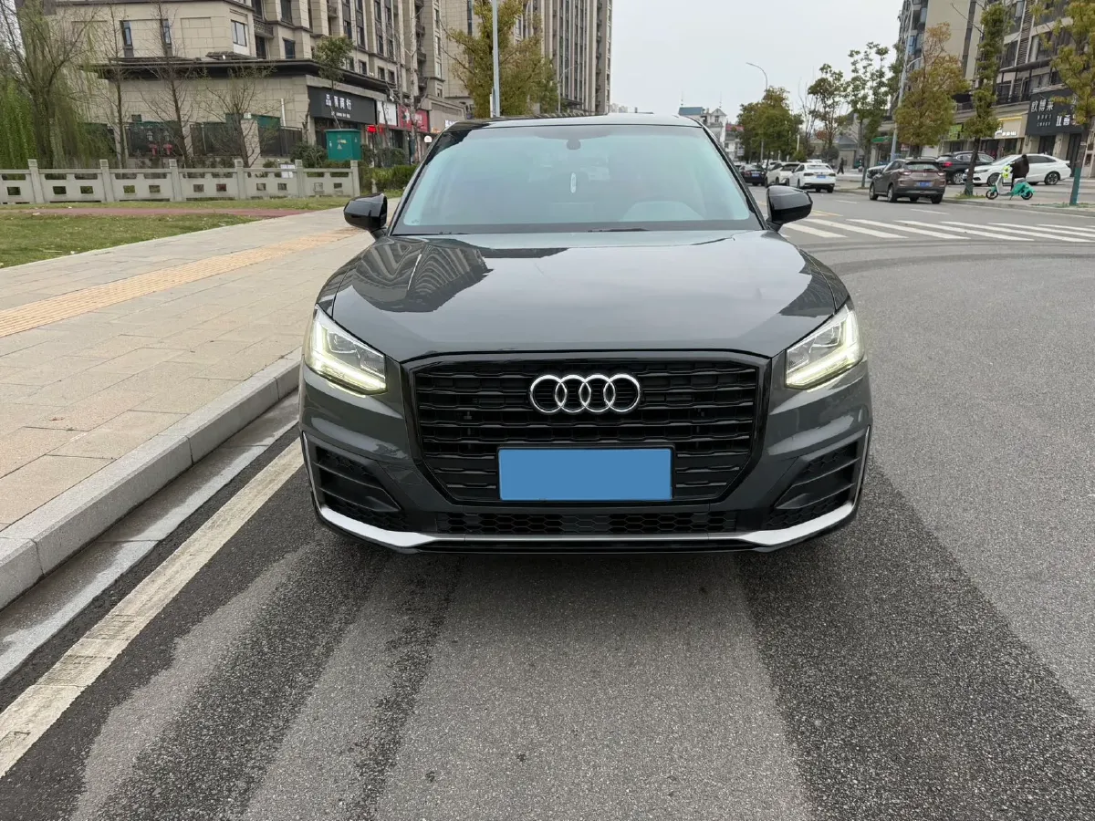 2021 Audi Q2L 1.4T 150HP L4 7DCT,autocango,china used car exporter,china ev exporter,chinese used car exporter,chinese used ev exporter