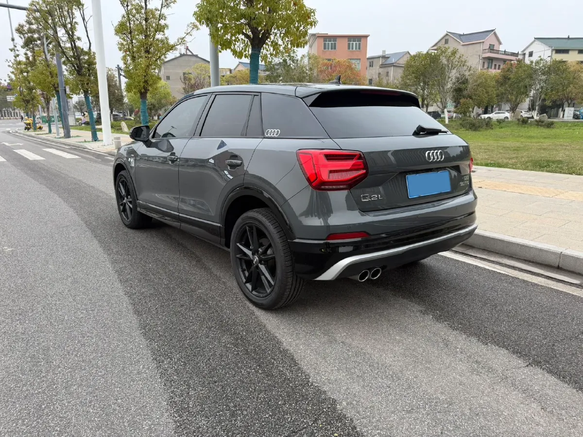 2021 Audi Q2L 1.4T 150HP L4 7DCT,autocango,china used car exporter,china ev exporter,chinese used car exporter,chinese used ev exporter