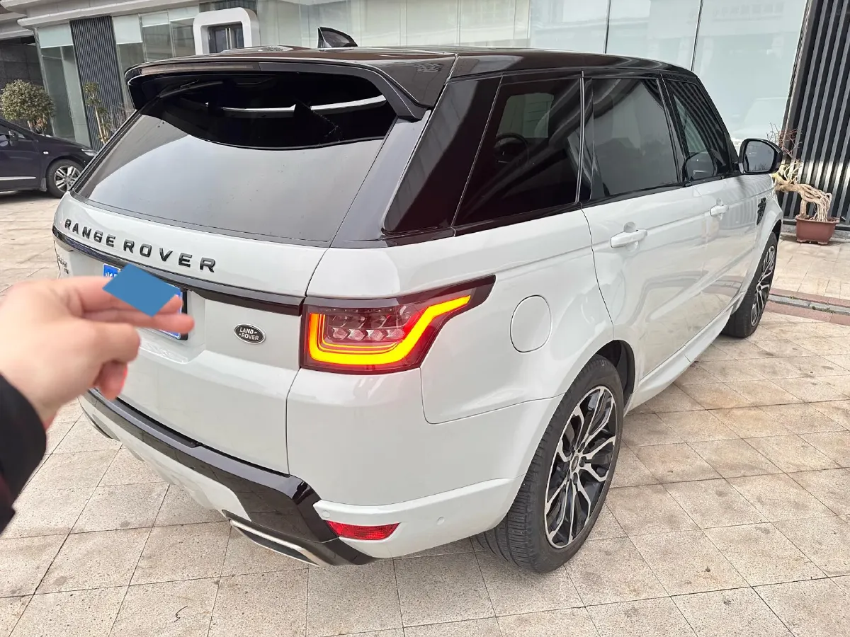 2021 Land Rover Range Rover Sport 3.0T 360HP L6 8AT,autocango,china used car exporter,china ev exporter,chinese used car exporter,chinese used ev exporter