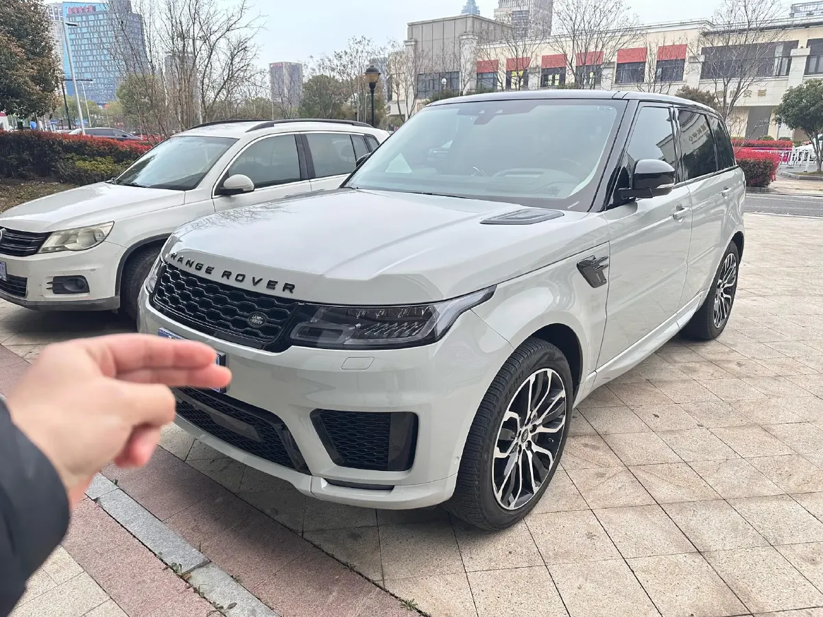 2021 Land Rover Range Rover Sport 3.0T 360HP L6 8AT,autocango,china used car exporter,china ev exporter,chinese used car exporter,chinese used ev exporter