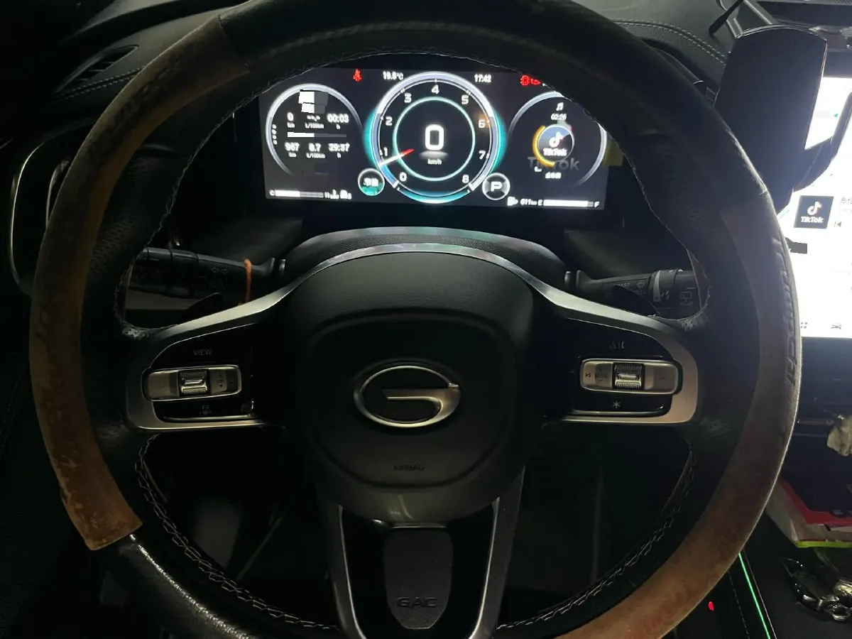 2024 GAC Trumpchi GS8 2.0T 252HP L4 8AT,autocango,china used car exporter,china ev exporter,chinese used car exporter,chinese used ev exporter