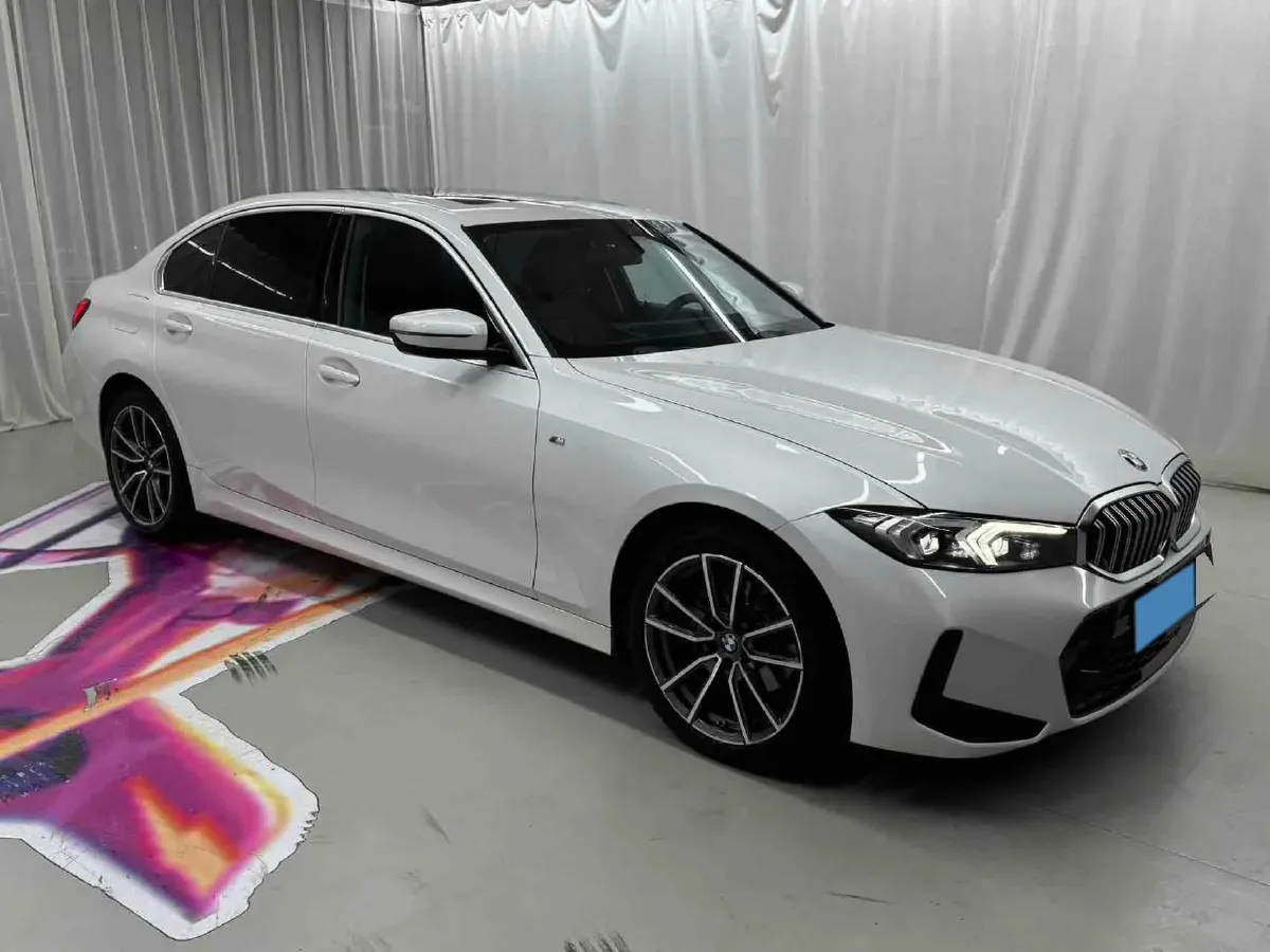 2023 BMW 3 Series 2.0T 156HP L4 8AT,autocango,china used car exporter,china ev exporter,chinese used car exporter,chinese used ev exporter
