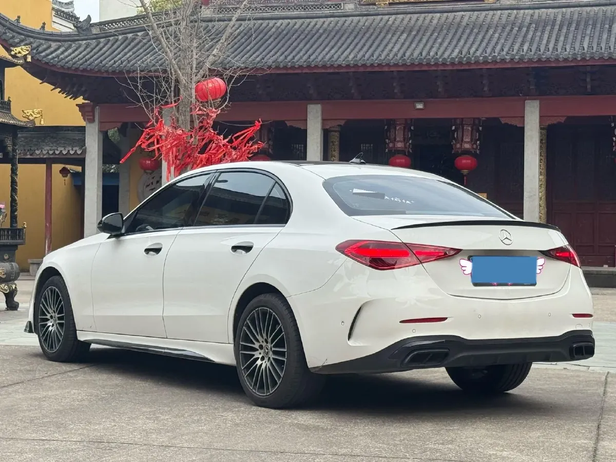 2024 Mercedes-Benz C Class 1.5T 204HP L4 9AT,autocango,china used car exporter,china ev exporter,chinese used car exporter,chinese used ev exporter