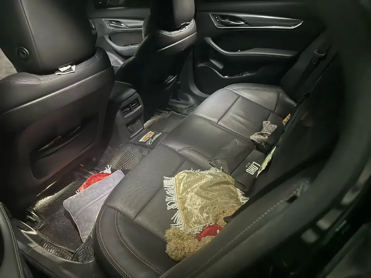 2023 Cadillac CT5 2.0T 237HP L4 10AT,autocango,china used car exporter,china ev exporter,chinese used car exporter,chinese used ev exporter