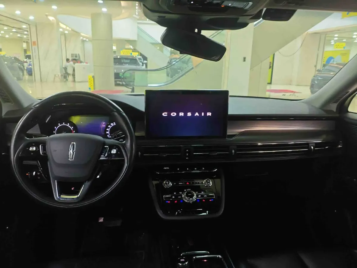 2020 Lincoln Corsair 2.0T 245HP L4 8AT,autocango,china used car exporter,china ev exporter,chinese used car exporter,chinese used ev exporter