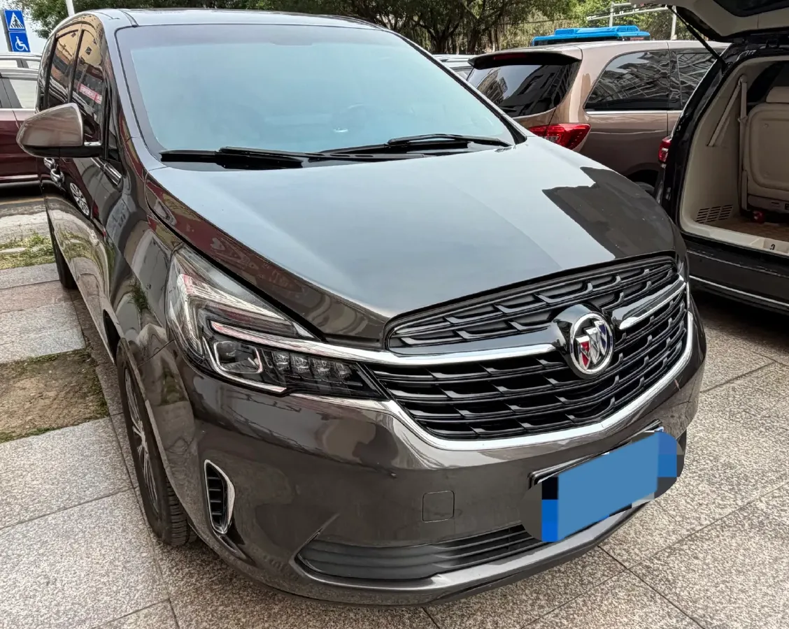 2021 Buick GL8 2.0T 237HP L4 9AT,autocango,china used car exporter,china ev exporter,chinese used car exporter,chinese used ev exporter