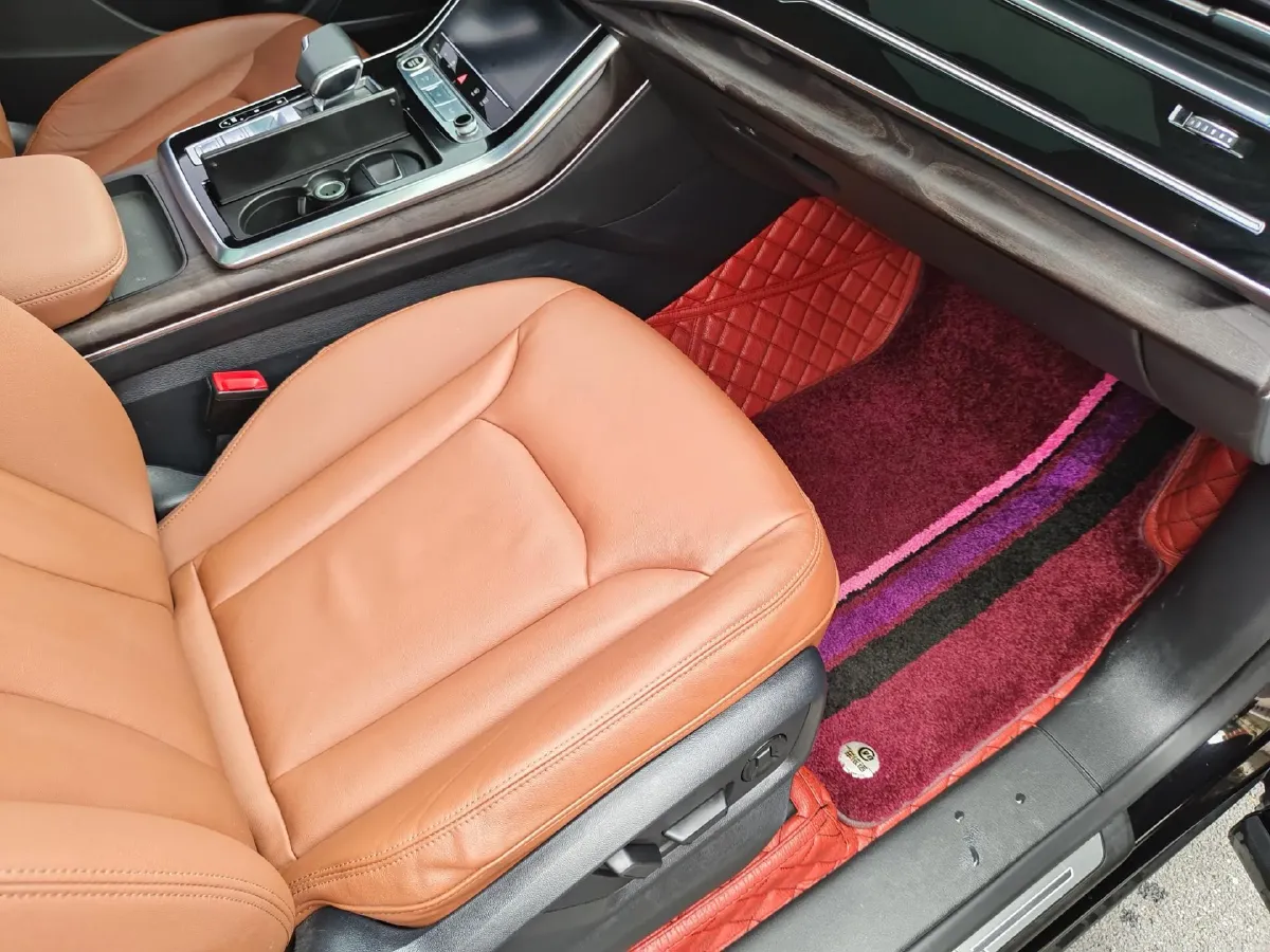 2021 Audi Q8 3.0T 340HP V6 8AT,autocango,china used car exporter,china ev exporter,chinese used car exporter,chinese used ev exporter