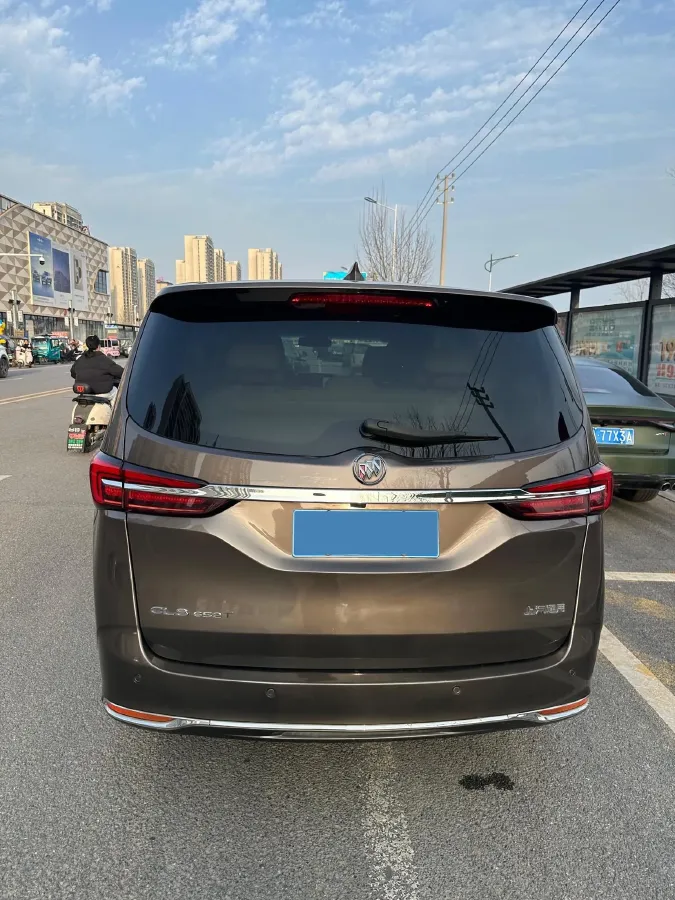 2021 Buick GL8 2.0T 237HP L4 9AT,autocango,china used car exporter,china ev exporter,chinese used car exporter,chinese used ev exporter