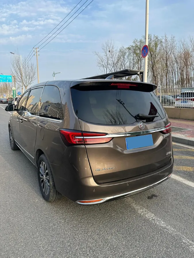 2021 Buick GL8 2.0T 237HP L4 9AT,autocango,china used car exporter,china ev exporter,chinese used car exporter,chinese used ev exporter