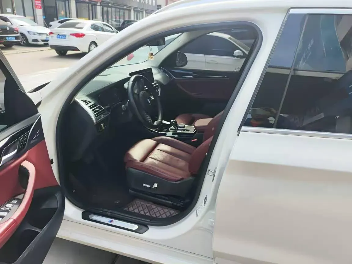 2022 BMW X3 2.0T 184HP L4 8AT,autocango,china used car exporter,china ev exporter,chinese used car exporter,chinese used ev exporter