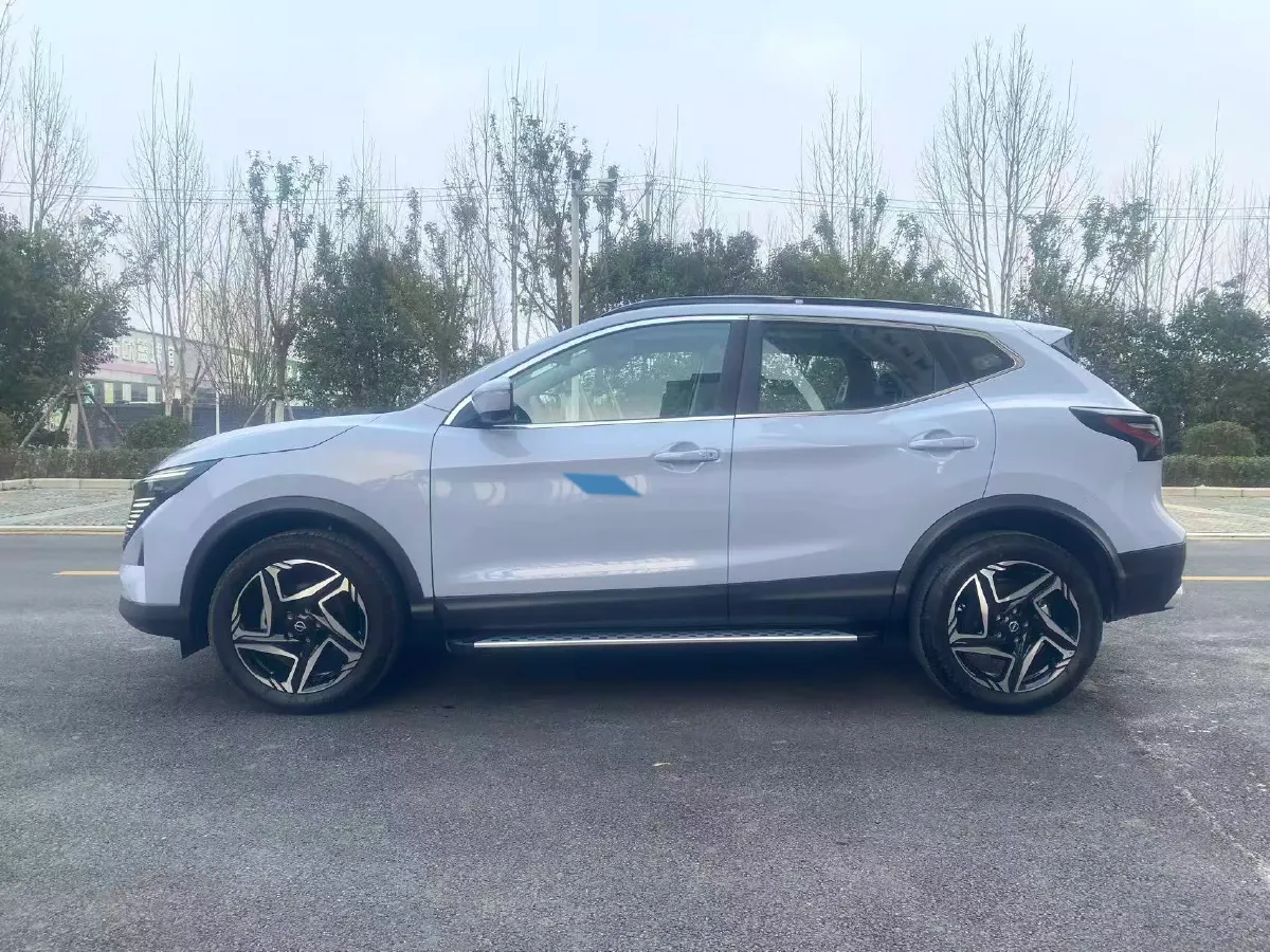 2025 Nissan Qashqai 2.0L 151HP L4 CVT,autocango,china used car exporter,china ev exporter,chinese used car exporter,chinese used ev exporter