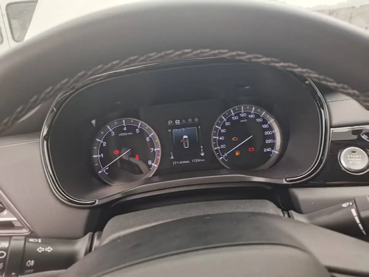 2022 ChangAn Raeton CC 1.5T 188HP L4 7DCT,autocango,china used car exporter,china ev exporter,chinese used car exporter,chinese used ev exporter