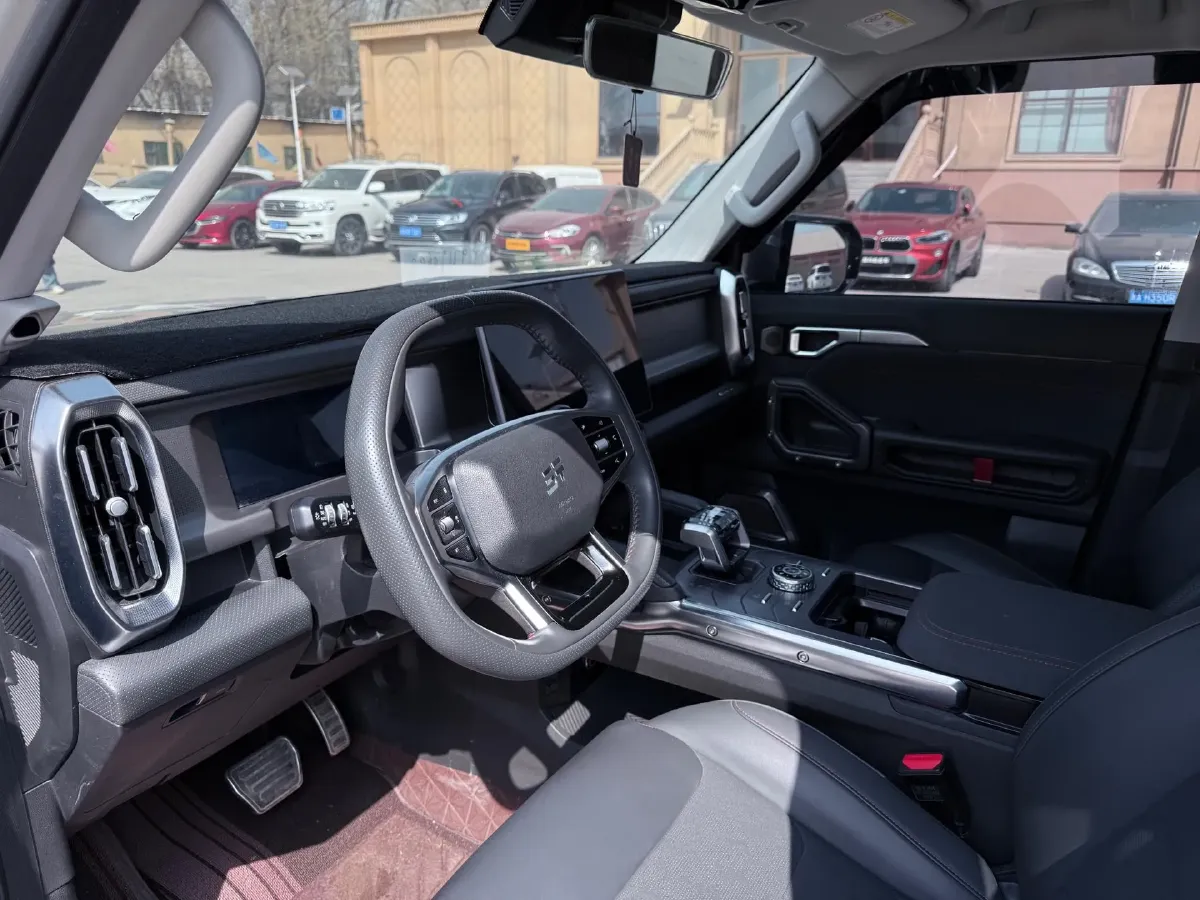 2023 Jetour Traveller 2.0T 254HP L4 8AT,autocango,china used car exporter,china ev exporter,chinese used car exporter,chinese used ev exporter