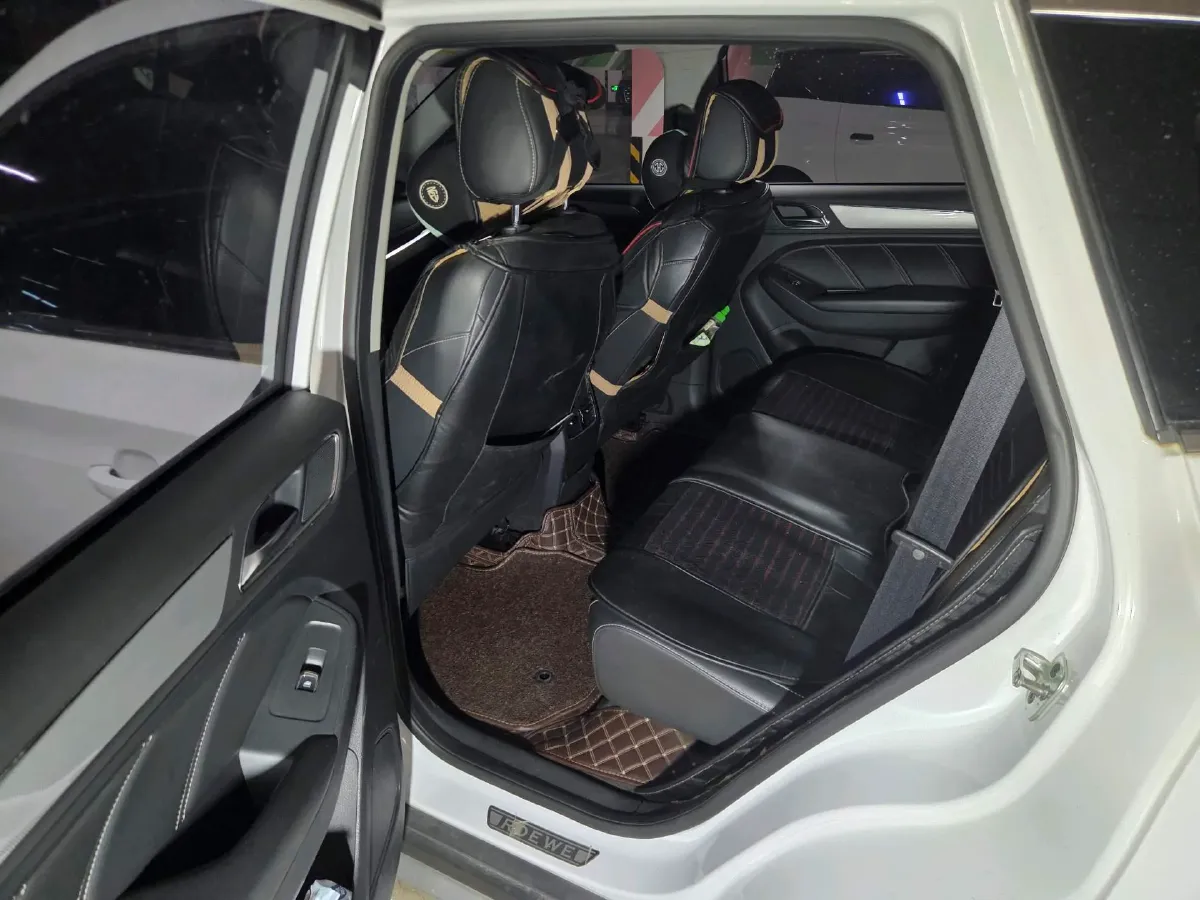 2018 Roewe RX5 1.5T 169HP L4 7DCT,autocango,china used car exporter,china ev exporter,chinese used car exporter,chinese used ev exporter