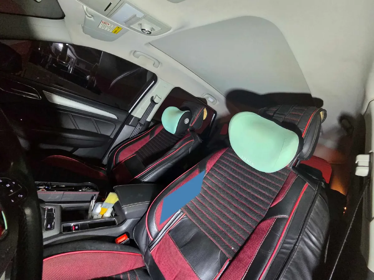 2018 Roewe RX5 1.5T 169HP L4 7DCT,autocango,china used car exporter,china ev exporter,chinese used car exporter,chinese used ev exporter