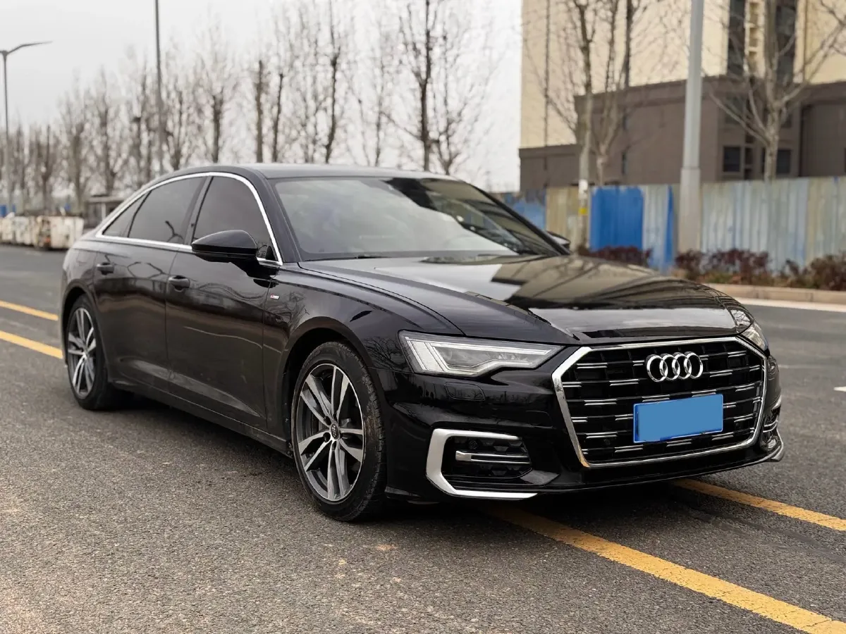 2019 Audi A6L 2.0T 190HP L4 7DCT,autocango,china used car exporter,china ev exporter,chinese used car exporter,chinese used ev exporter