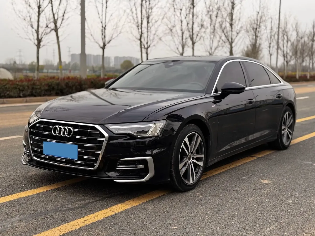 2019 Audi A6L 2.0T 190HP L4 7DCT,autocango,china used car exporter,china ev exporter,chinese used car exporter,chinese used ev exporter