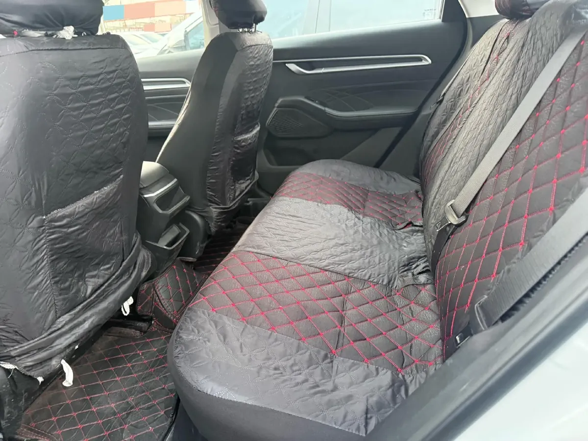 2025 Geely Emgrand 1.5L 127HP L4 5MT,autocango,china used car exporter,china ev exporter,chinese used car exporter,chinese used ev exporter