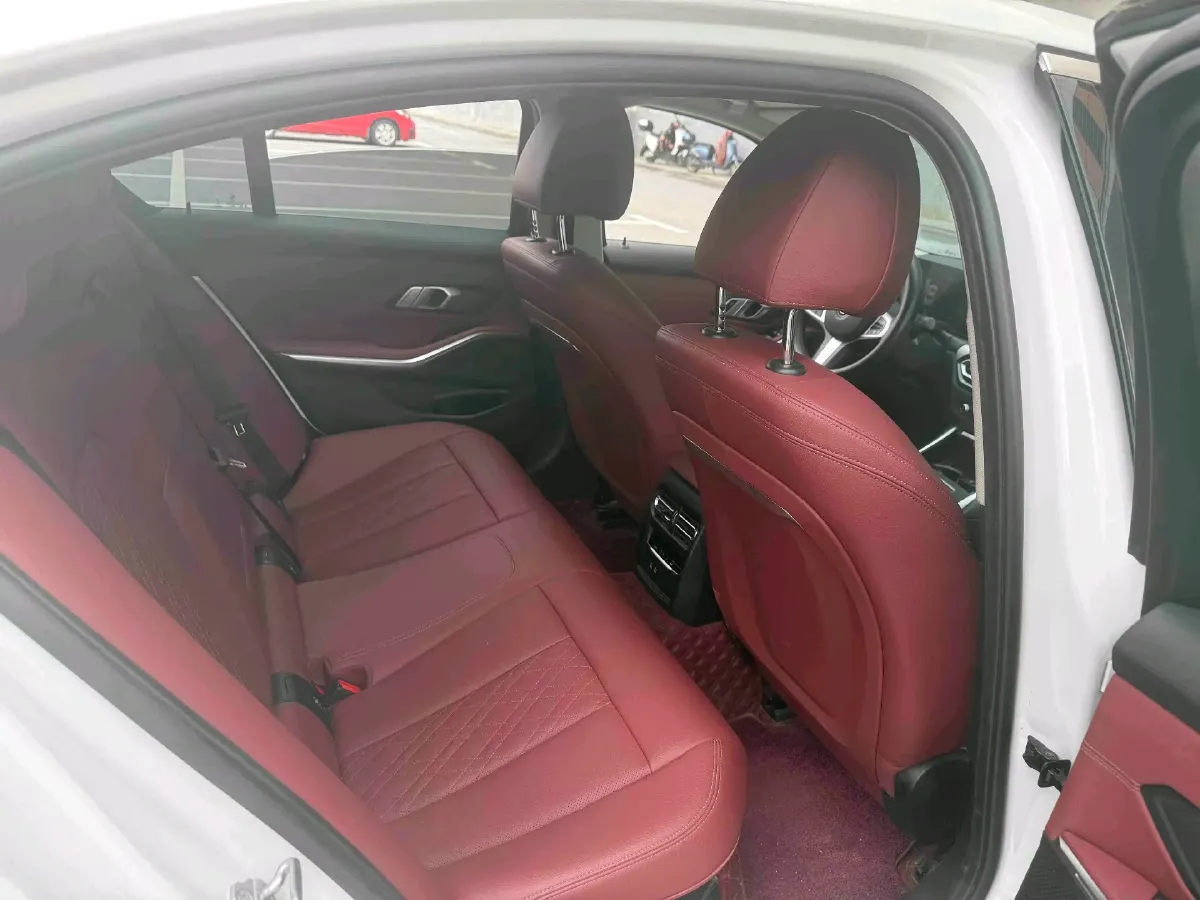 2024 BMW 3 Series 2.0T 184HP L4 8AT,autocango,china used car exporter,china ev exporter,chinese used car exporter,chinese used ev exporter