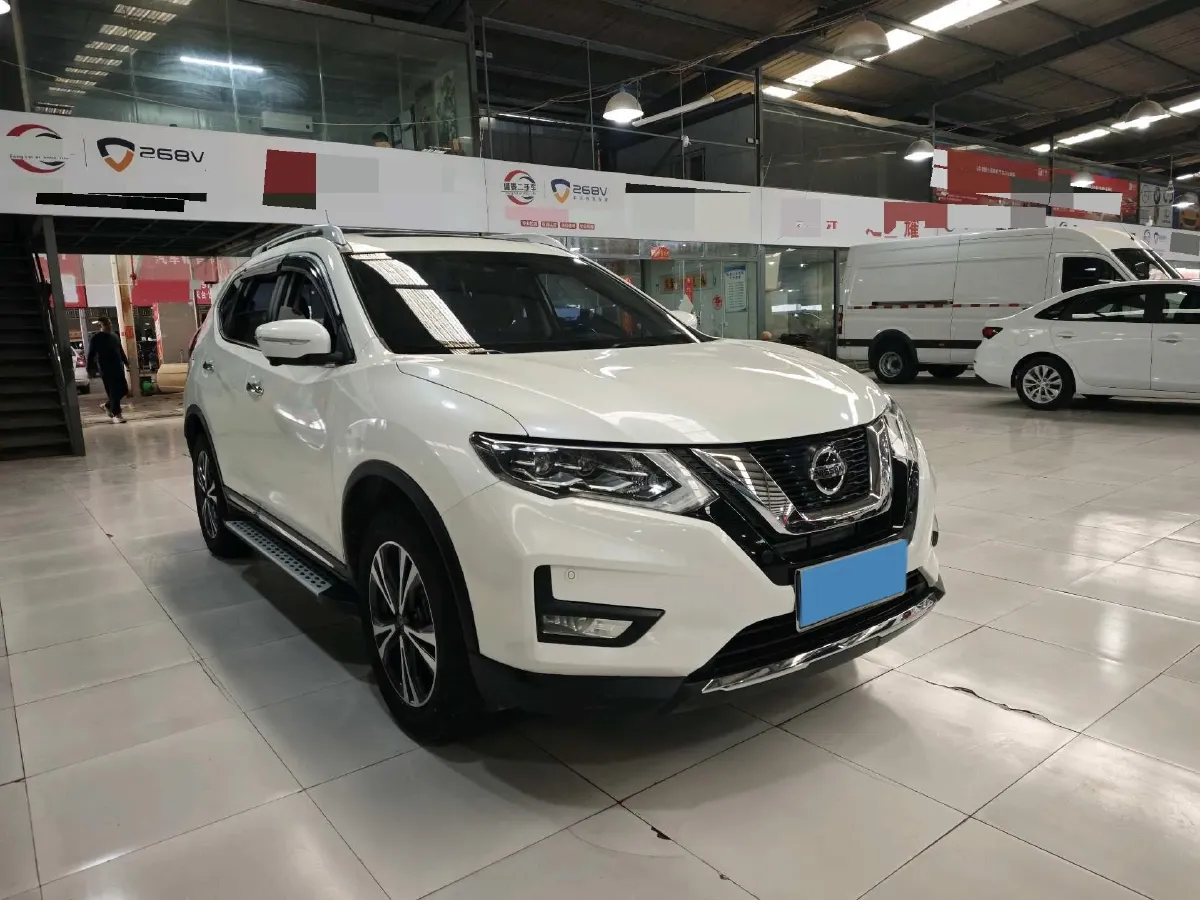 2021 Nissan X-Trail 2.5L 181HP L4 CVT,autocango,china used car exporter,china ev exporter,chinese used car exporter,chinese used ev exporter