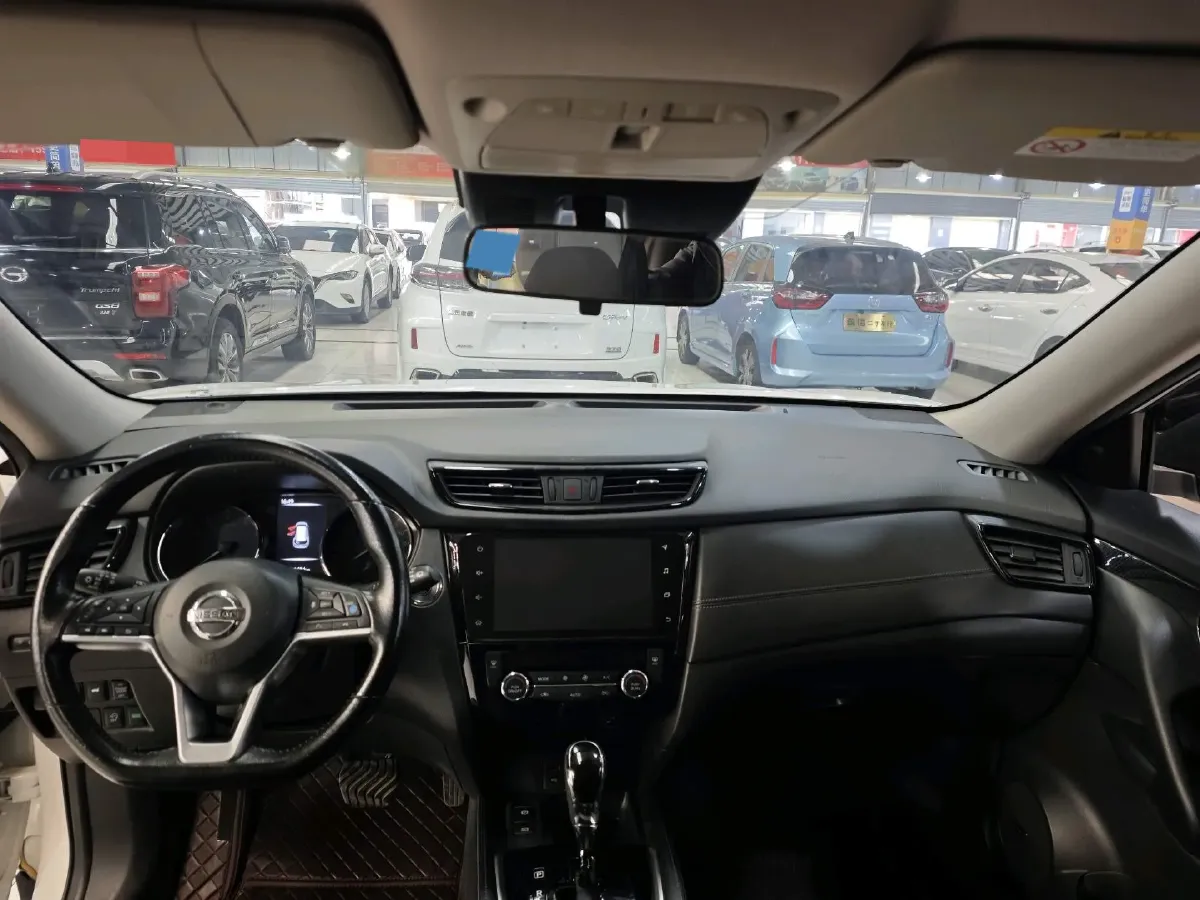 2021 Nissan X-Trail 2.5L 181HP L4 CVT,autocango,china used car exporter,china ev exporter,chinese used car exporter,chinese used ev exporter