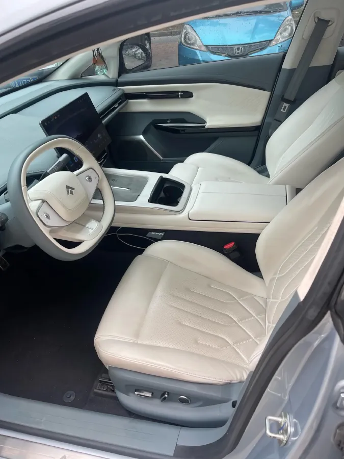 2023 HYPTEC GT BEV 80KWH,autocango,china used car exporter,china ev exporter,chinese used car exporter,chinese used ev exporter