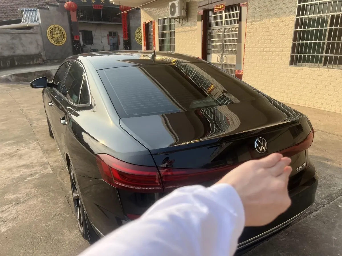 2024 Volkswagen Passat 2.0T 186HP L4 7DCT,autocango,china used car exporter,china ev exporter,chinese used car exporter,chinese used ev exporter