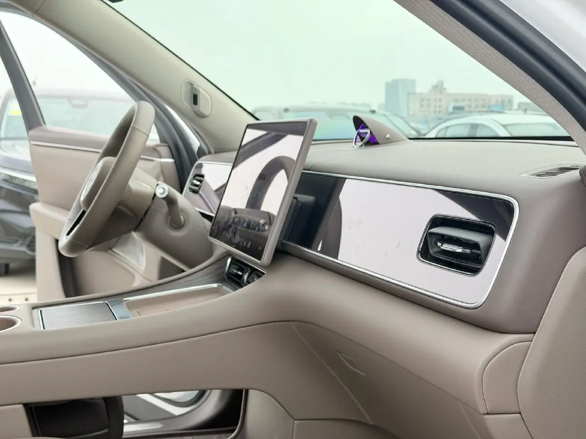 2026 AITO AITO M7 REEV 160HP REEV,autocango,china used car exporter,china ev exporter,chinese used car exporter,chinese used ev exporter