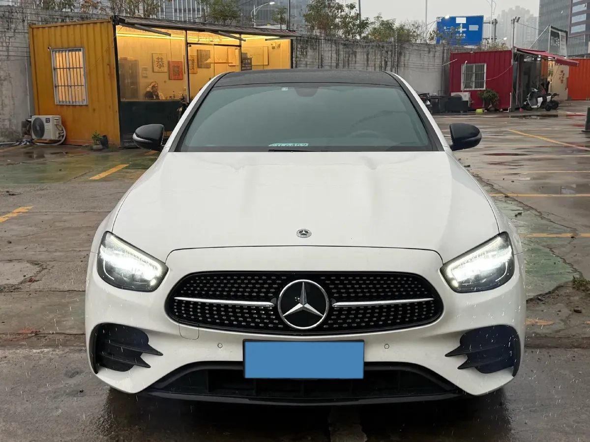 2021 Mercedes-Benz E Class 2.0T 197HP L4 9AT,autocango,china used car exporter,china ev exporter,chinese used car exporter,chinese used ev exporter