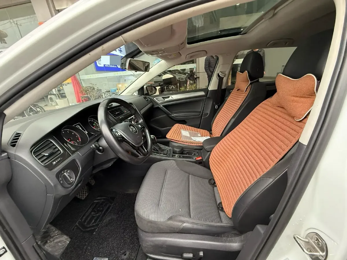 2019 Brilliance Auto V7 1.8T 231HP L4 7DCT,autocango,china used car exporter,china ev exporter,chinese used car exporter,chinese used ev exporter