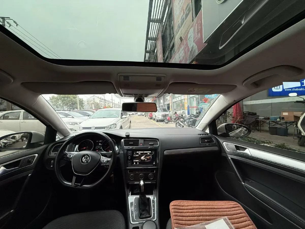 2019 Brilliance Auto V7 1.8T 231HP L4 7DCT,autocango,china used car exporter,china ev exporter,chinese used car exporter,chinese used ev exporter