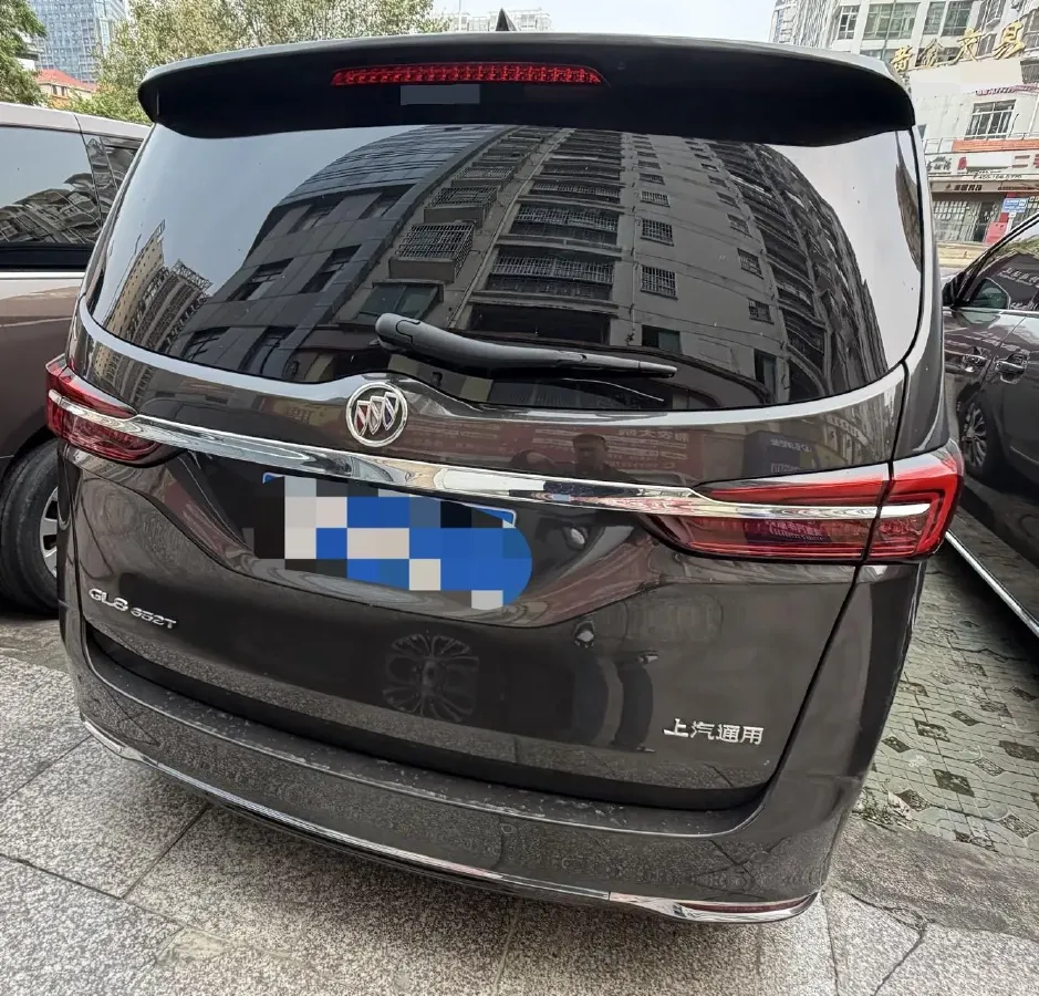 2021 Buick GL8 2.0T 237HP L4 9AT,autocango,china used car exporter,china ev exporter,chinese used car exporter,chinese used ev exporter