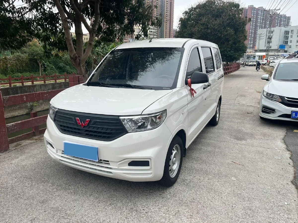 2022 JinBei Little Sea Lion X30 1.5L 102HP L4 5MT,autocango,china used car exporter,china ev exporter,chinese used car exporter,chinese used ev exporter