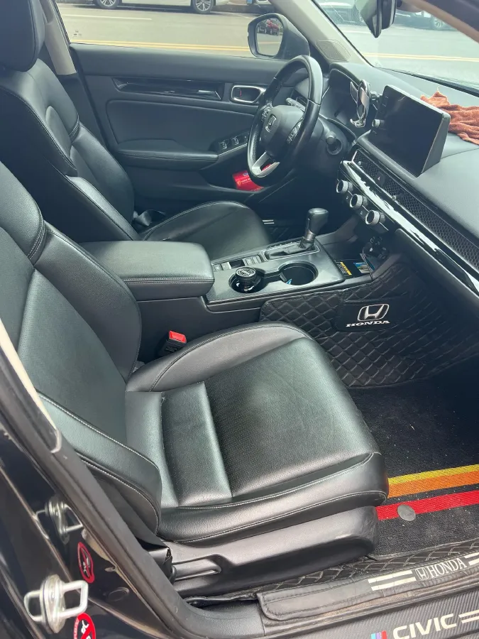 2022 Honda Civic 1.5T 182HP L4 CVT,autocango,china used car exporter,china ev exporter,chinese used car exporter,chinese used ev exporter