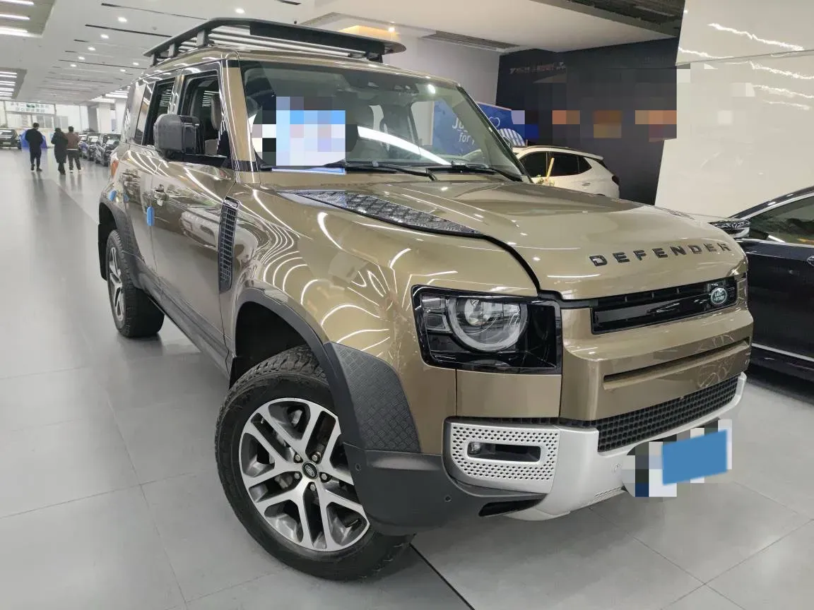 2020 Land Rover Defender 3.0T 400HP L6 8AT,autocango,china used car exporter,china ev exporter,chinese used car exporter,chinese used ev exporter