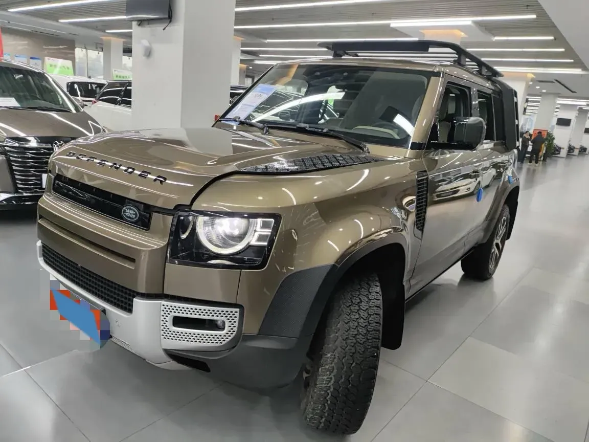 2020 Land Rover Defender 3.0T 400HP L6 8AT,autocango,china used car exporter,china ev exporter,chinese used car exporter,chinese used ev exporter