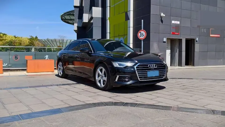 2020 Audi A6L 2.0T 224HP L4 7DCT,autocango,china used car exporter,china ev exporter,chinese used car exporter,chinese used ev exporter