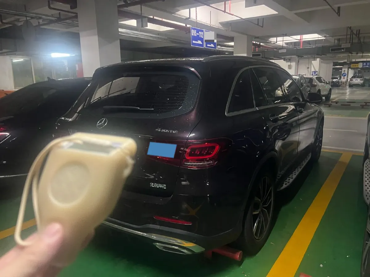 2021 Mercedes-Benz GLC Class 2.0T 258HP L4 9AT,autocango,china used car exporter,china ev exporter,chinese used car exporter,chinese used ev exporter