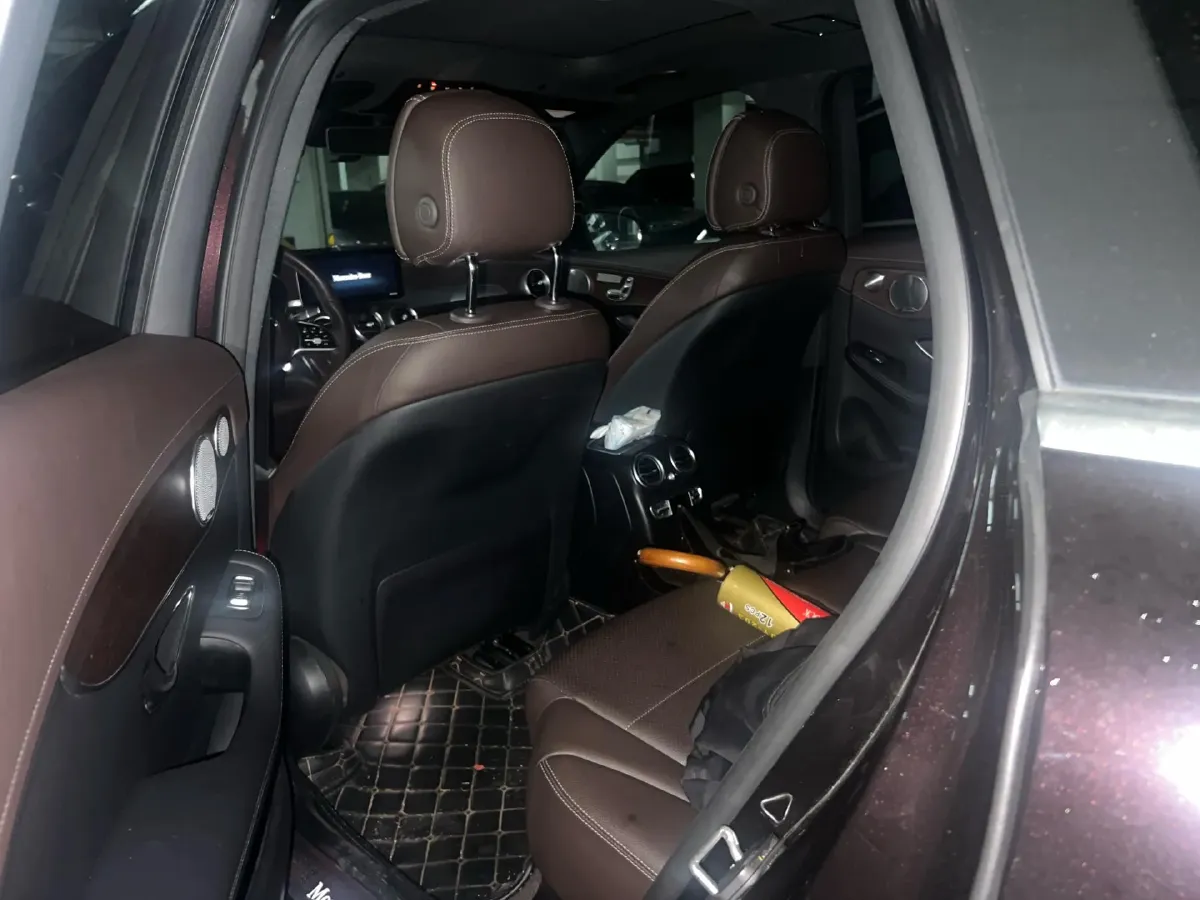 2021 Mercedes-Benz GLC Class 2.0T 258HP L4 9AT,autocango,china used car exporter,china ev exporter,chinese used car exporter,chinese used ev exporter