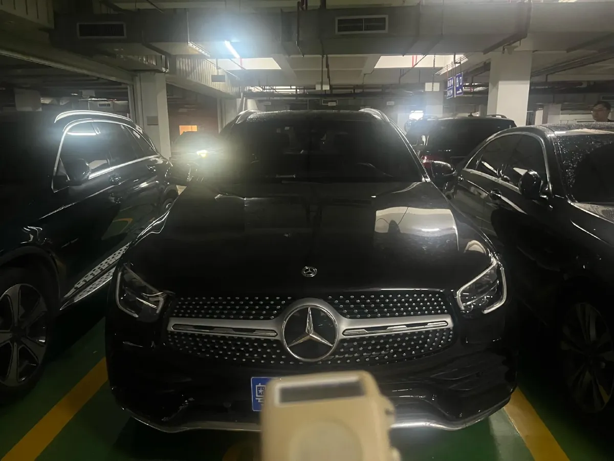 2021 Mercedes-Benz GLC Class 2.0T 258HP L4 9AT,autocango,china used car exporter,china ev exporter,chinese used car exporter,chinese used ev exporter