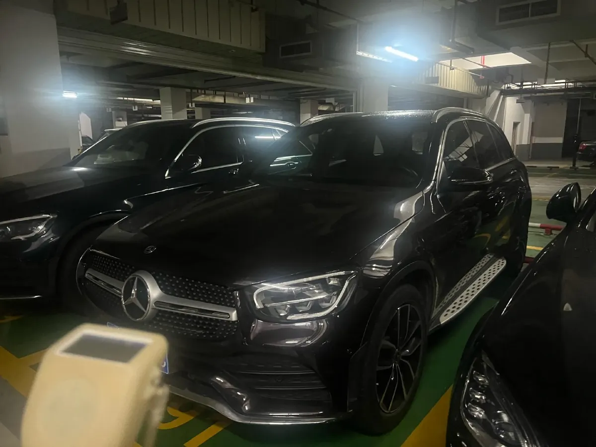 2021 Mercedes-Benz GLC Class 2.0T 258HP L4 9AT,autocango,china used car exporter,china ev exporter,chinese used car exporter,chinese used ev exporter