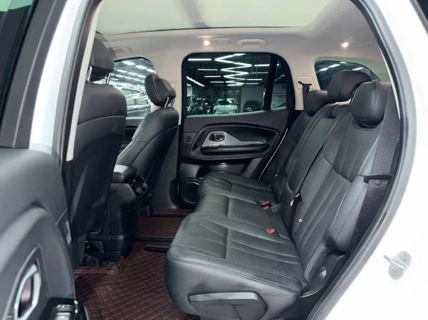 2018 NIO ES8 BEV 70KWH,autocango,china used car exporter,china ev exporter,chinese used car exporter,chinese used ev exporter