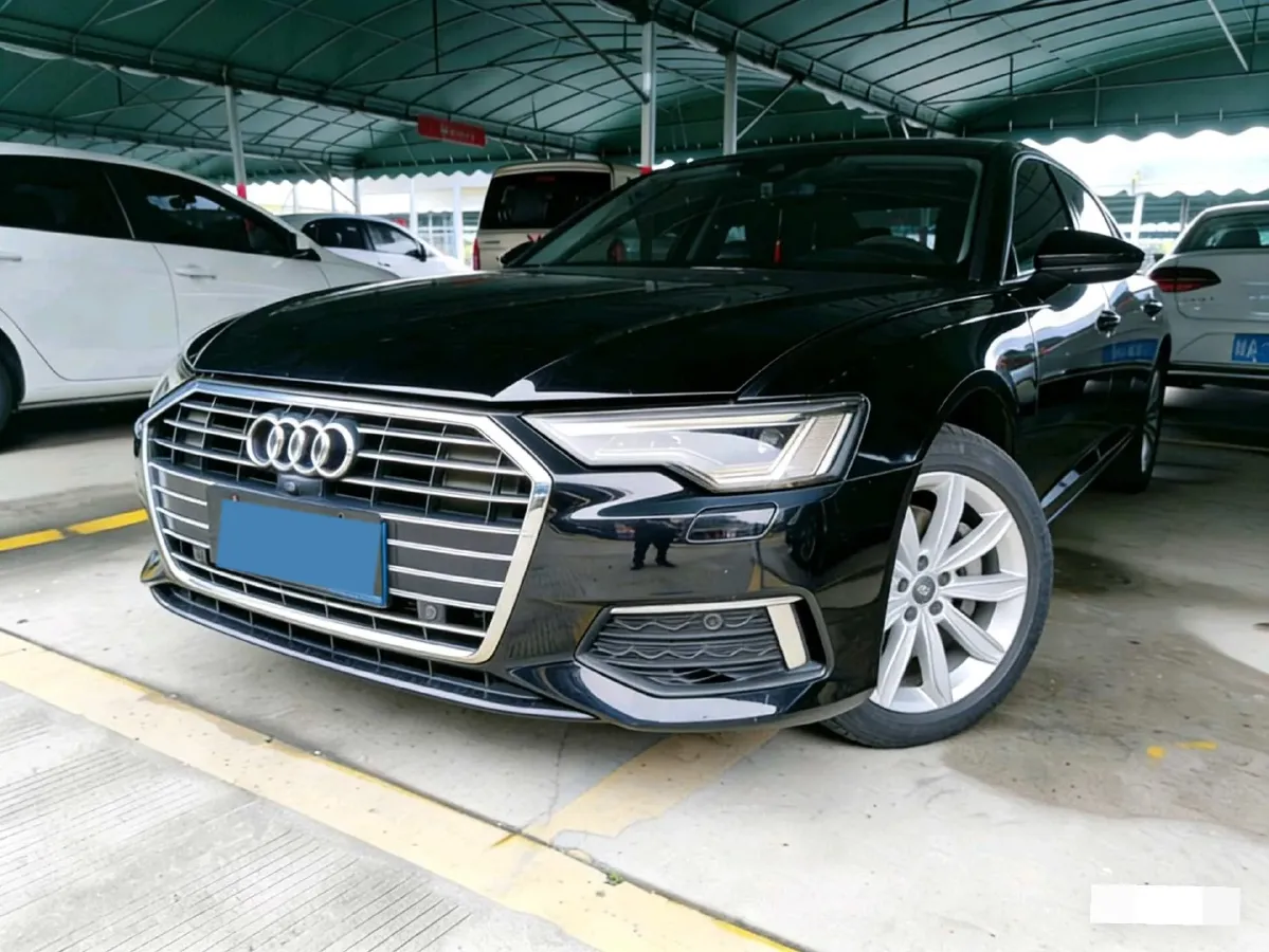 2021 Audi A6L 2.0T 190HP L4 7DCT,autocango,china used car exporter,china ev exporter,chinese used car exporter,chinese used ev exporter