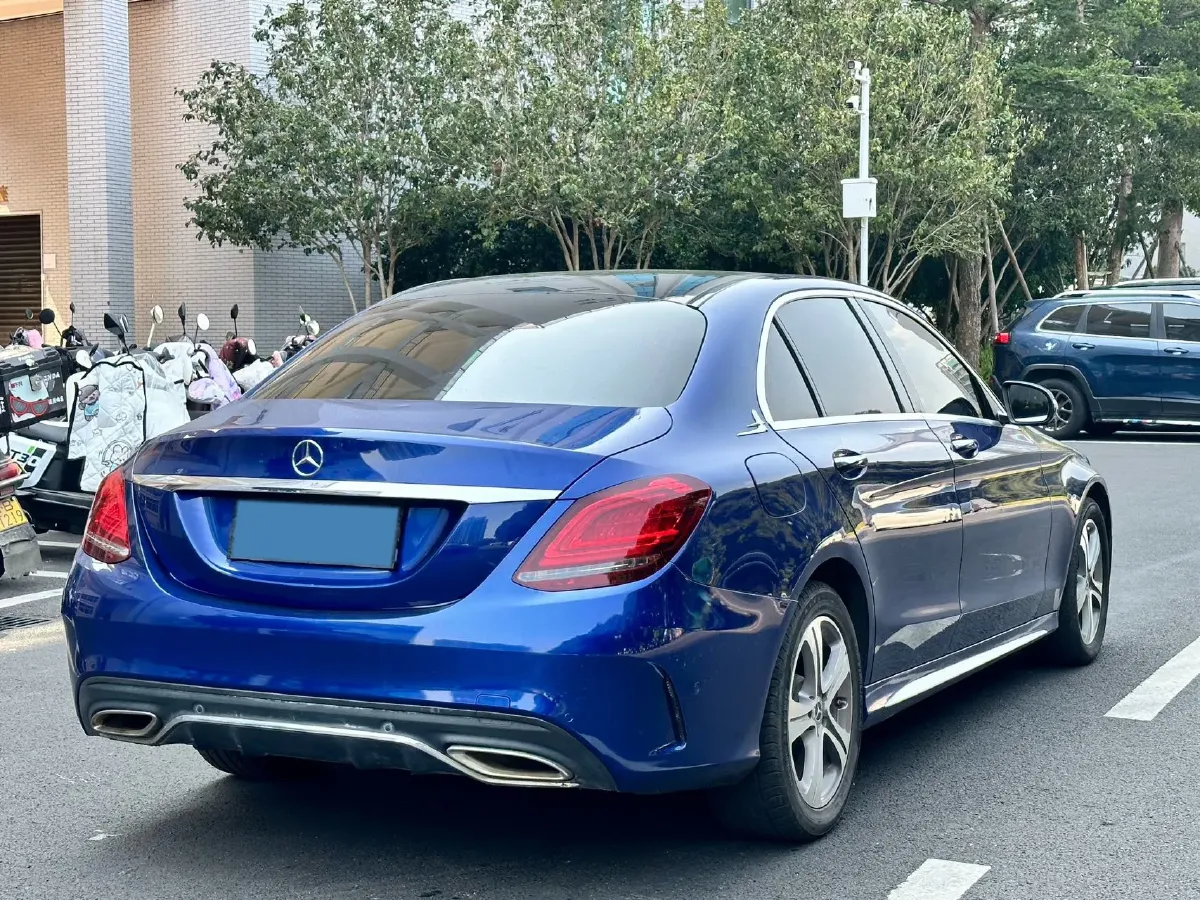 2020 Mercedes-Benz C Class 1.5T 184HP L4 9AT,autocango,china used car exporter,china ev exporter,chinese used car exporter,chinese used ev exporter