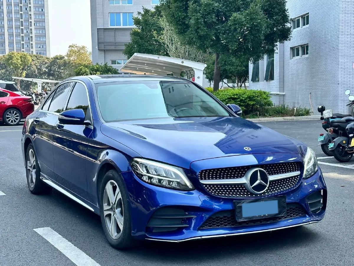 2020 Mercedes-Benz C Class 1.5T 184HP L4 9AT,autocango,china used car exporter,china ev exporter,chinese used car exporter,chinese used ev exporter