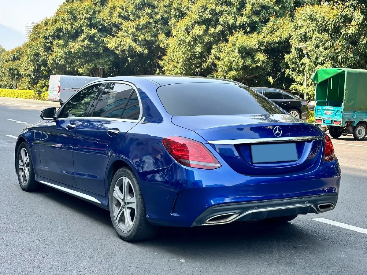 2020 Mercedes-Benz C Class 1.5T 184HP L4 9AT,autocango,china used car exporter,china ev exporter,chinese used car exporter,chinese used ev exporter