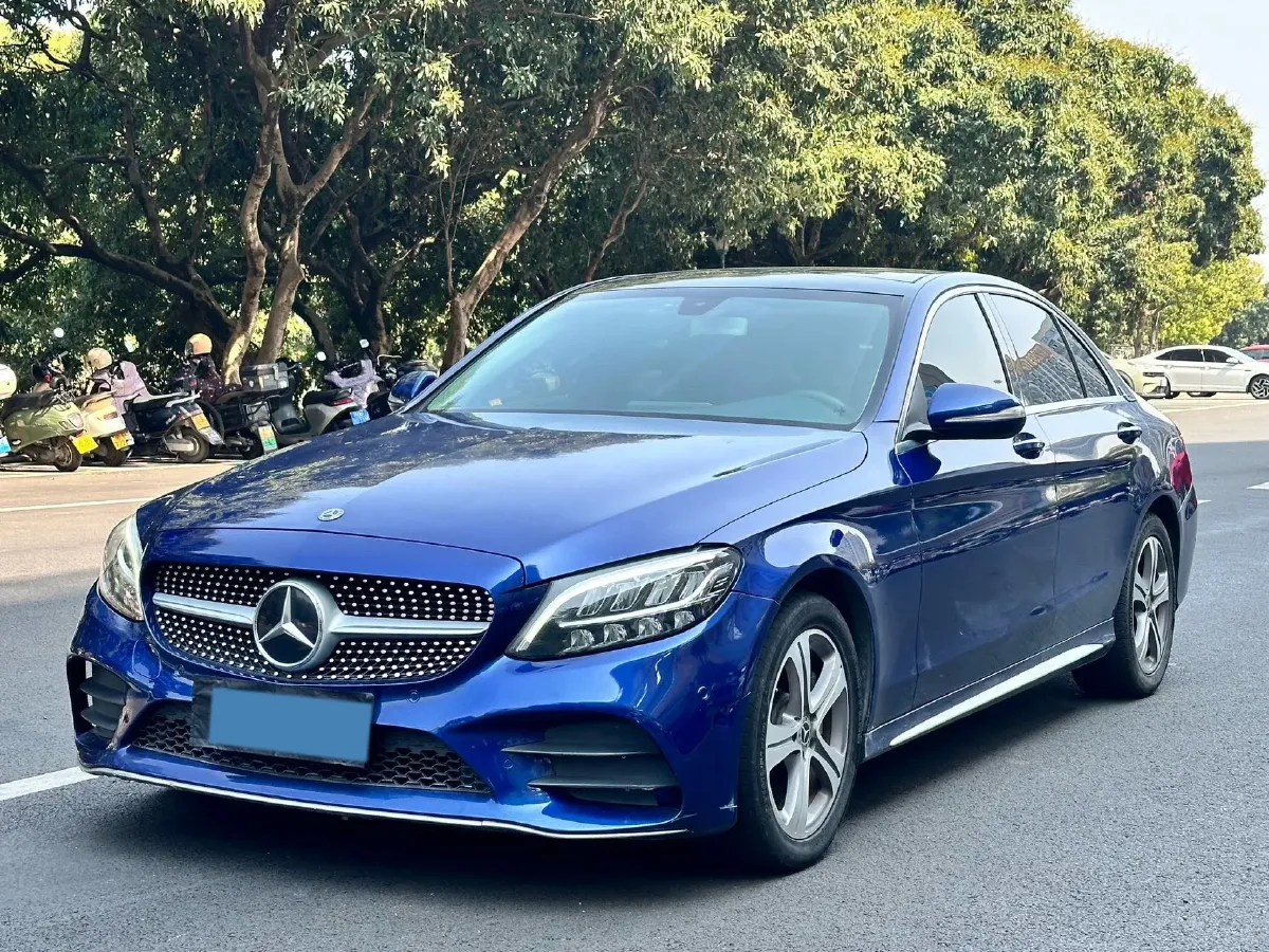 2020 Mercedes-Benz C Class 1.5T 184HP L4 9AT,autocango,china used car exporter,china ev exporter,chinese used car exporter,chinese used ev exporter