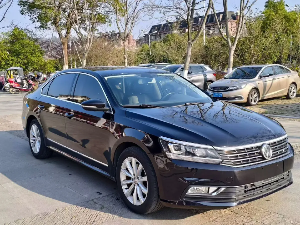 2017 Volkswagen Passat 1.8T 180HP L4 7DCT,autocango,china used car exporter,china ev exporter,chinese used car exporter,chinese used ev exporter