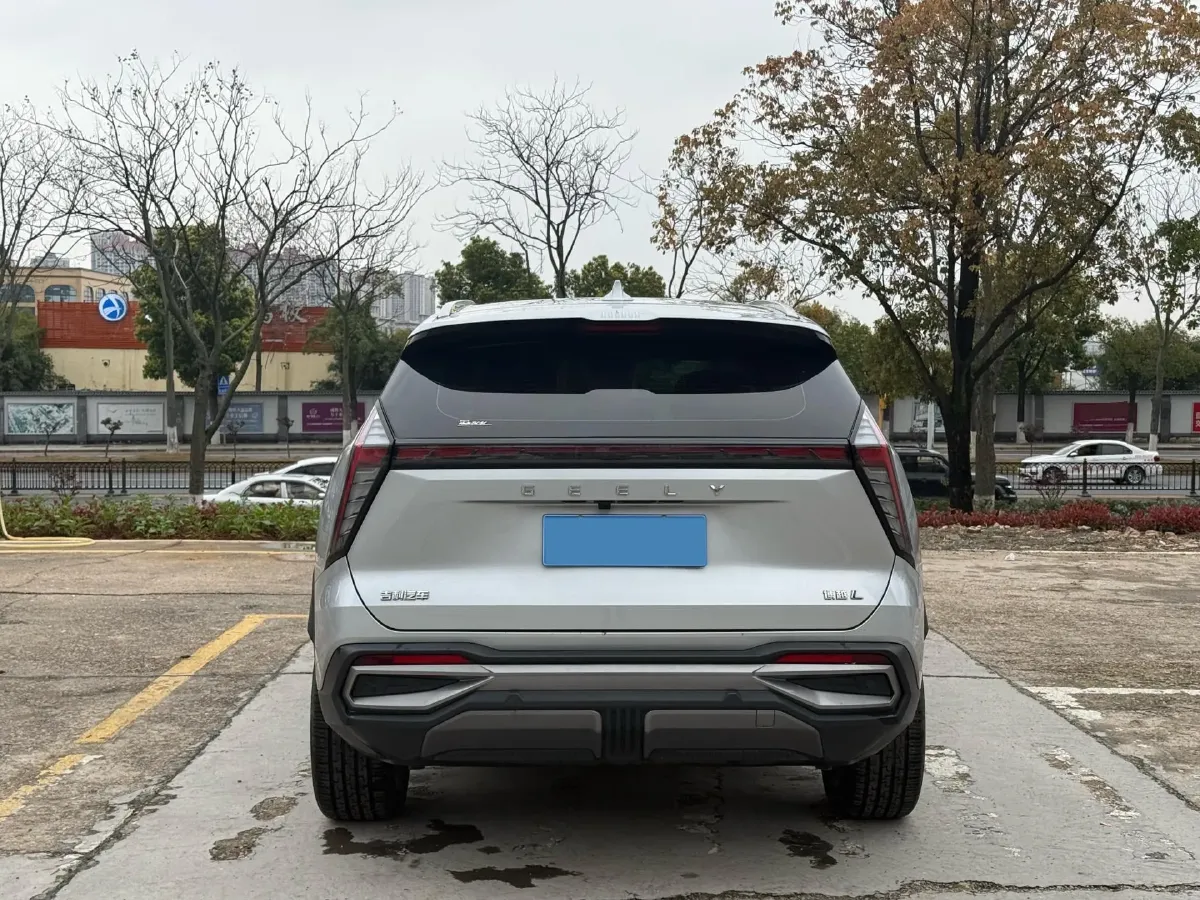 2023 Geely StarRay 1.5T 181HP L4 7DCT,autocango,china used car exporter,china ev exporter,chinese used car exporter,chinese used ev exporter