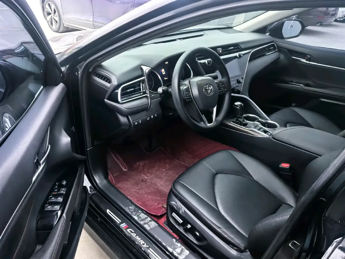 2019 Toyota Camry 2.5L 209HP L4 8AT,autocango,china used car exporter,china ev exporter,chinese used car exporter,chinese used ev exporter